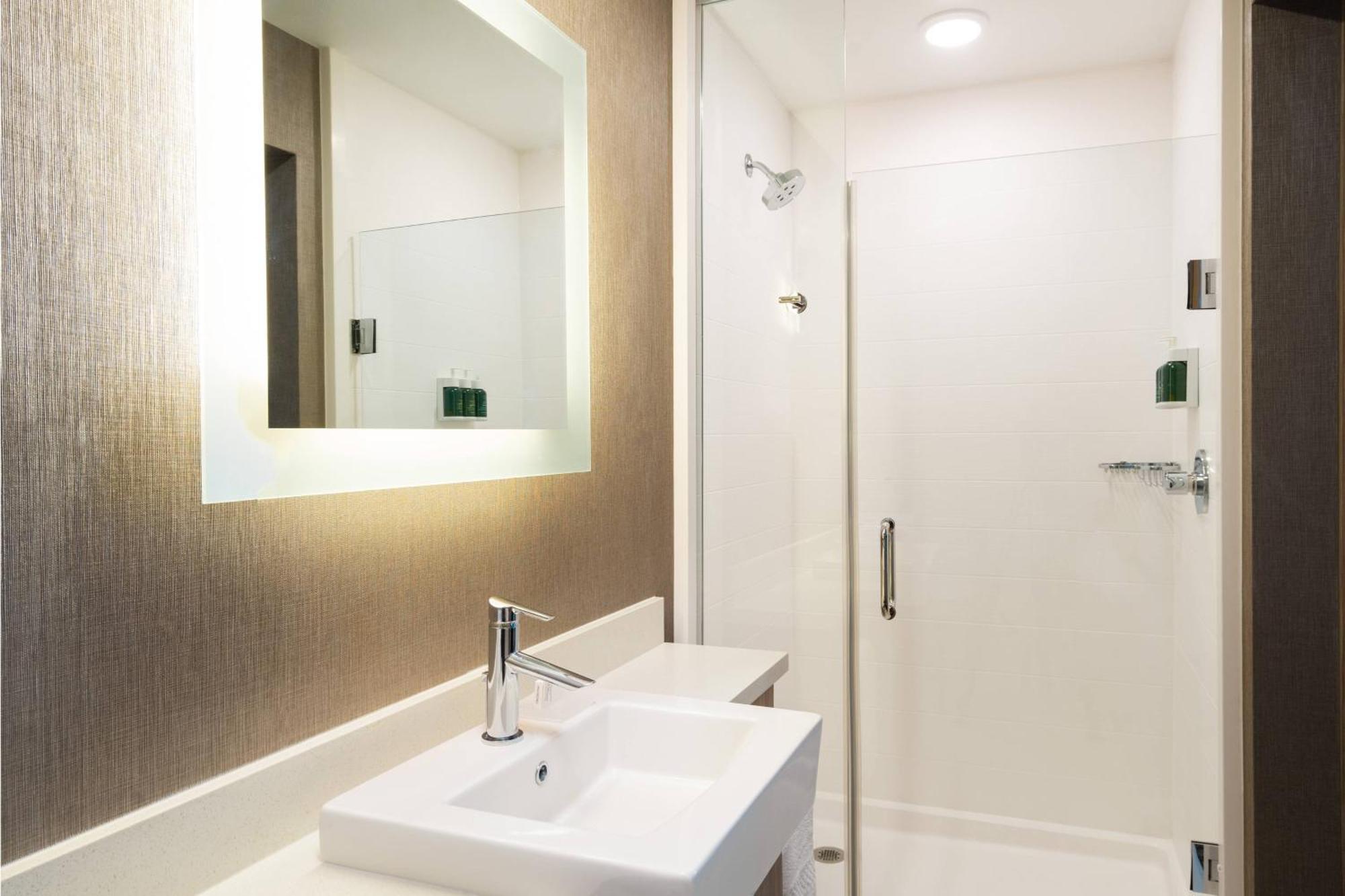 Springhill Suites Spokane Airport Bagian luar foto
